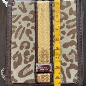 Nine West iPad/Tablet Case w/ built in stand.